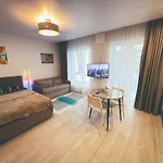 Cozy Ozo Apartments, Free Parking!